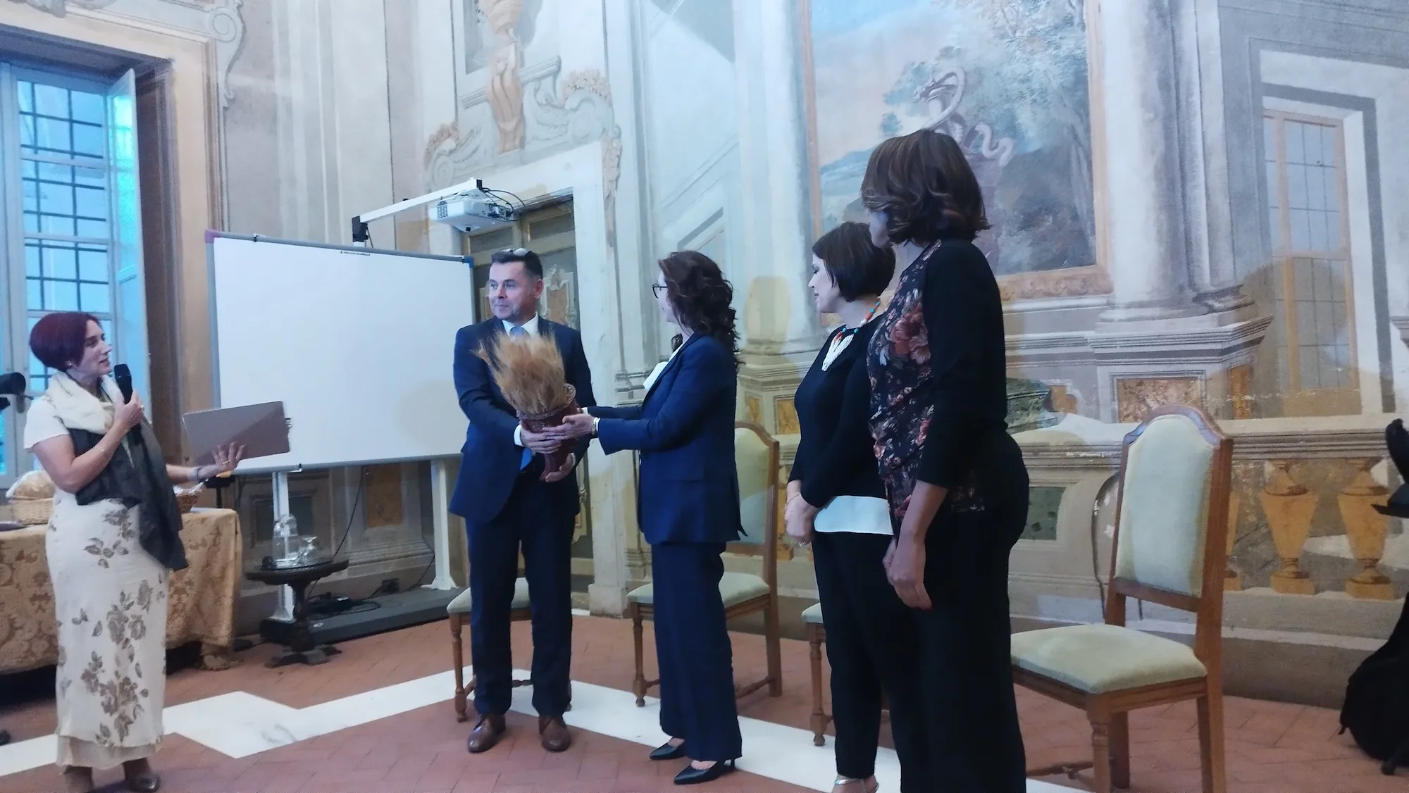 09   Passaggio del testimone dalla Slovenia all'Albania